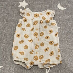 H&M Floral Button-Up Baby Romper 3M